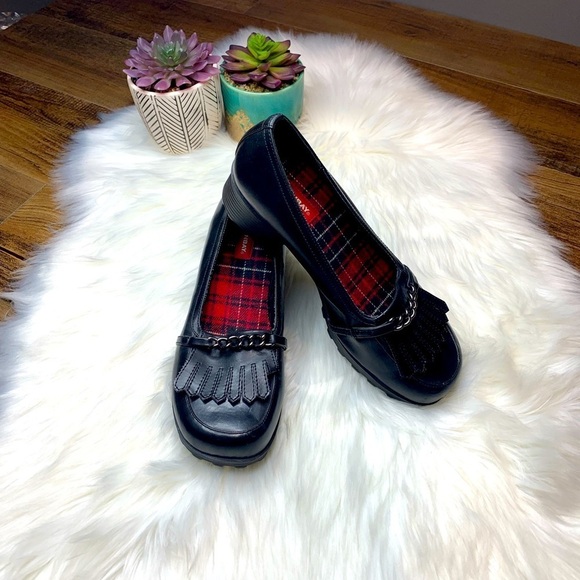 COPY - Vintage Y2K Unionbay Chunky Mary Jane with heels